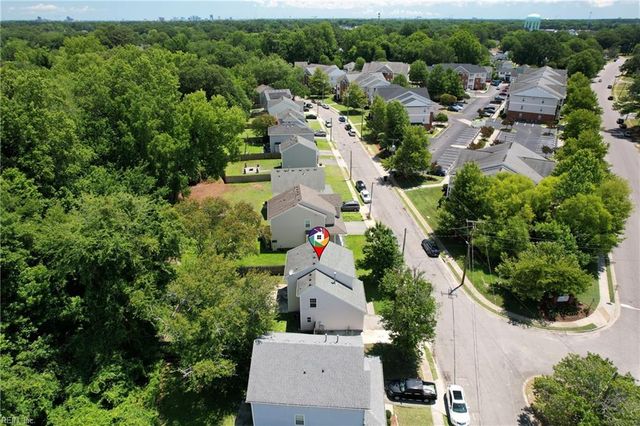 105 Navajo TRL, Portsmouth, VA 23701