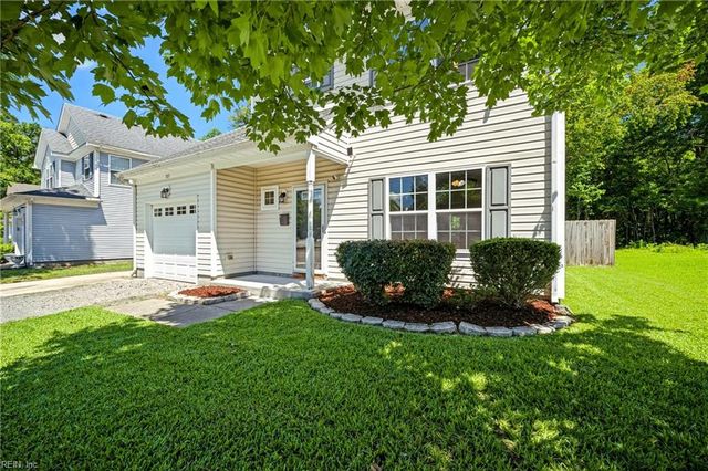 105 Navajo TRL, Portsmouth, VA 23701