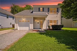 105 Navajo TRL, Portsmouth, VA 23701