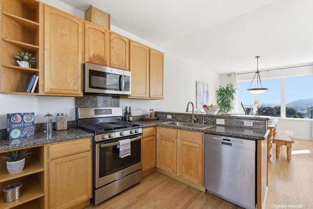 63 Lois Lane, San Francisco, CA 94134