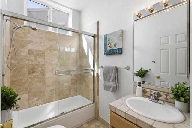 63 Lois Lane, San Francisco, CA 94134