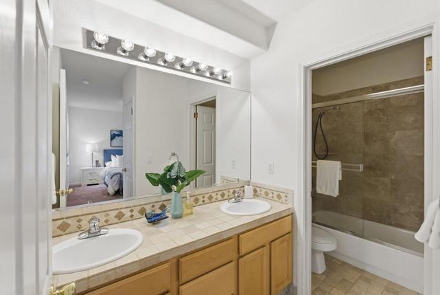 63 Lois Lane, San Francisco, CA 94134