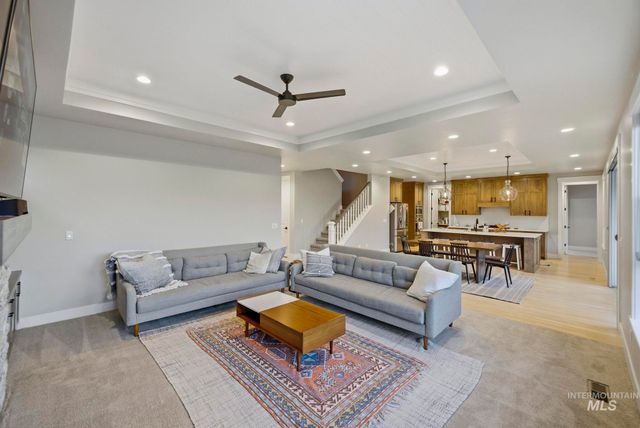 3936 W Farm View Drive, Boise, ID 83714