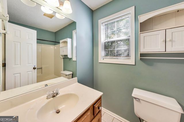 5196 Laurel Bridge Court SE, Smyrna, GA 30082