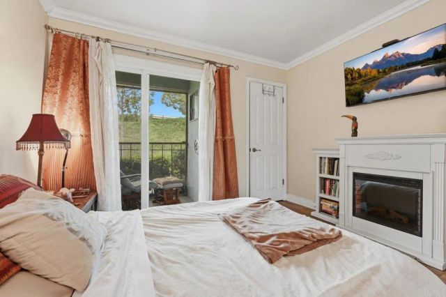 3839 Vista Campana S 8, Oceanside, CA 92057