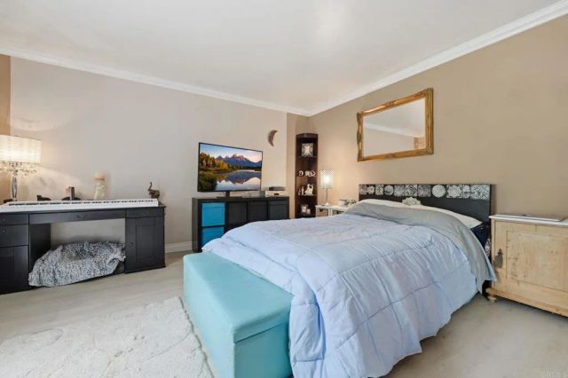 3839 Vista Campana S 8, Oceanside, CA 92057