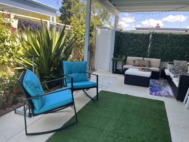 3839 Vista Campana S 8, Oceanside, CA 92057