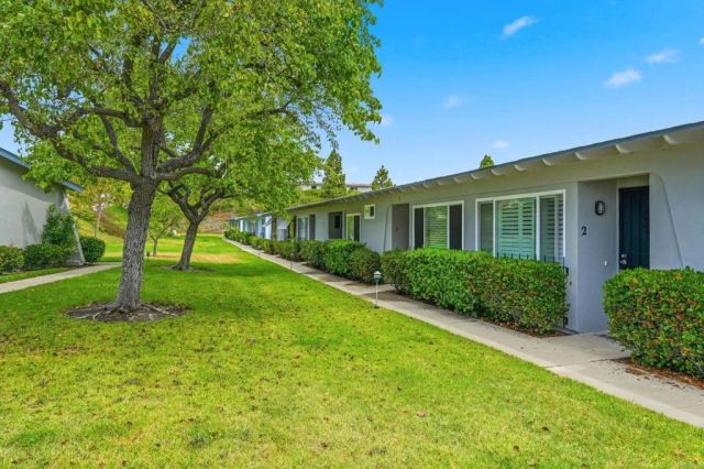 3839 Vista Campana S 8, Oceanside, CA 92057