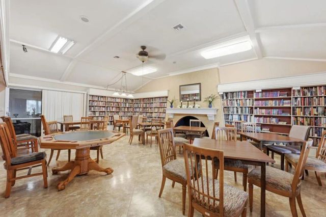 3839 Vista Campana S 8, Oceanside, CA 92057