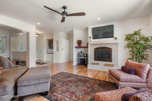 308 San Roma Drive, Dayton, NV 89403