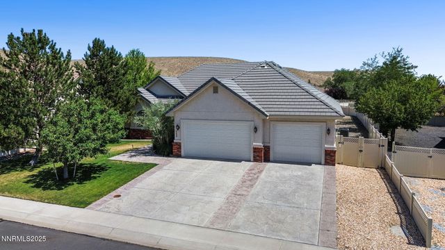 308 San Roma Drive, Dayton, NV 89403
