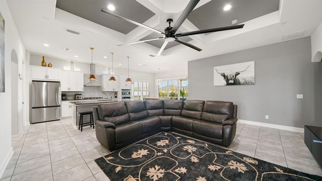 123 Thatcham Dr, St Augustine, FL 32092