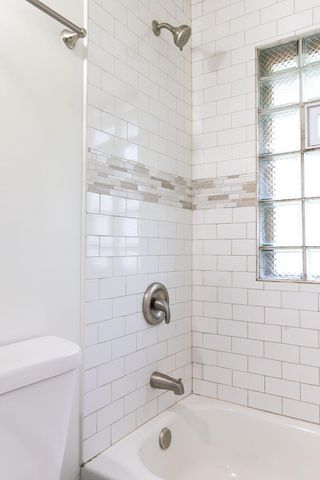 3988 Fillmore Street, Gary, IN 46408