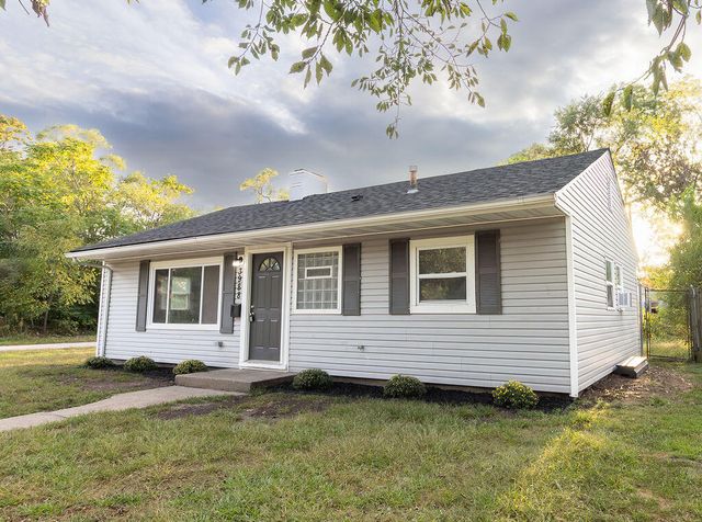 3988 Fillmore Street, Gary, IN 46408