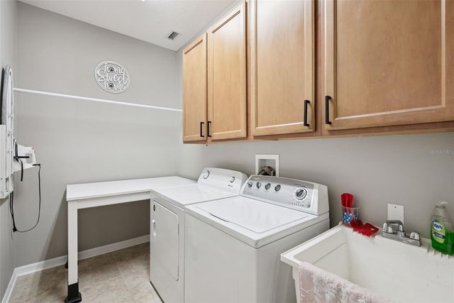 6983 KENMURE DRIVE, Oviedo, FL 32765