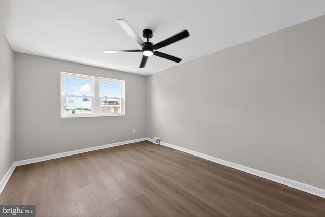 4029 GIDEON RD, Brookhaven, PA 19015