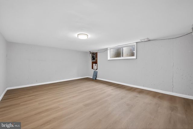 4029 GIDEON RD, Brookhaven, PA 19015