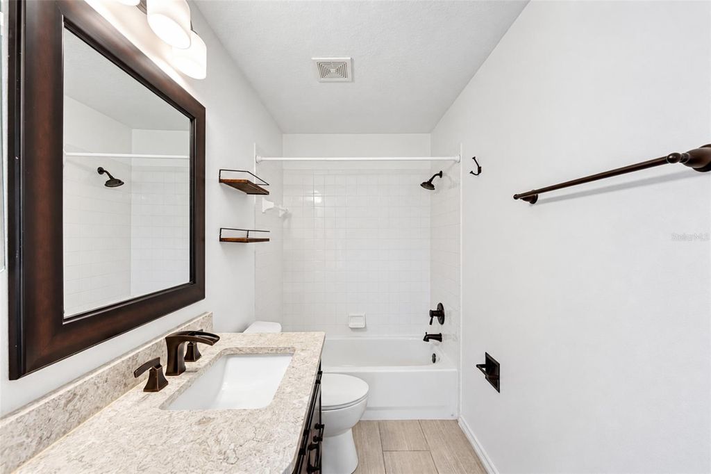 Image 30 of property listing at 3623 E 62ND AVENUE, Bradenton, FL 34203