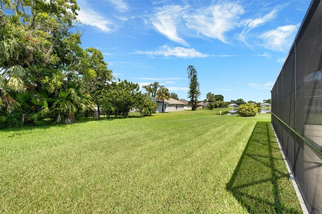 Image 38 of property listing at 3623 E 62ND AVENUE, Bradenton, FL 34203