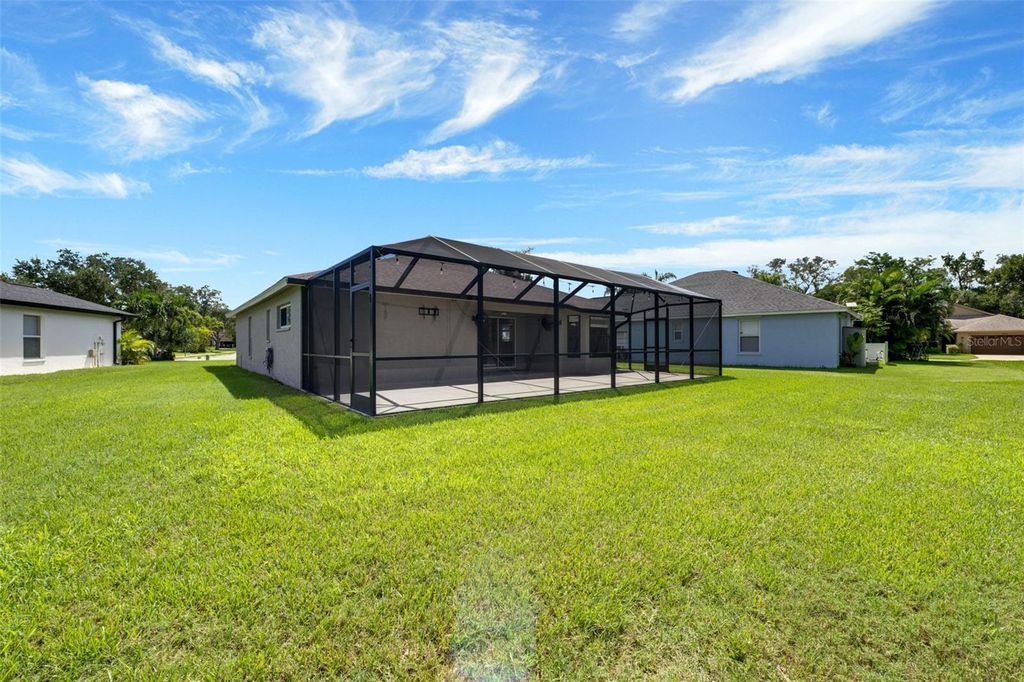 Image 40 of property listing at 3623 E 62ND AVENUE, Bradenton, FL 34203