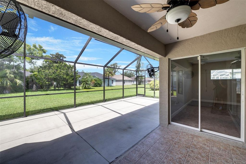 Image 47 of property listing at 3623 E 62ND AVENUE, Bradenton, FL 34203