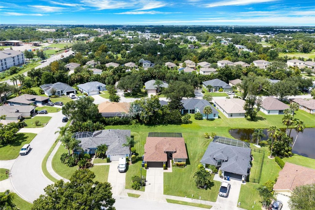 Image 54 of property listing at 3623 E 62ND AVENUE, Bradenton, FL 34203