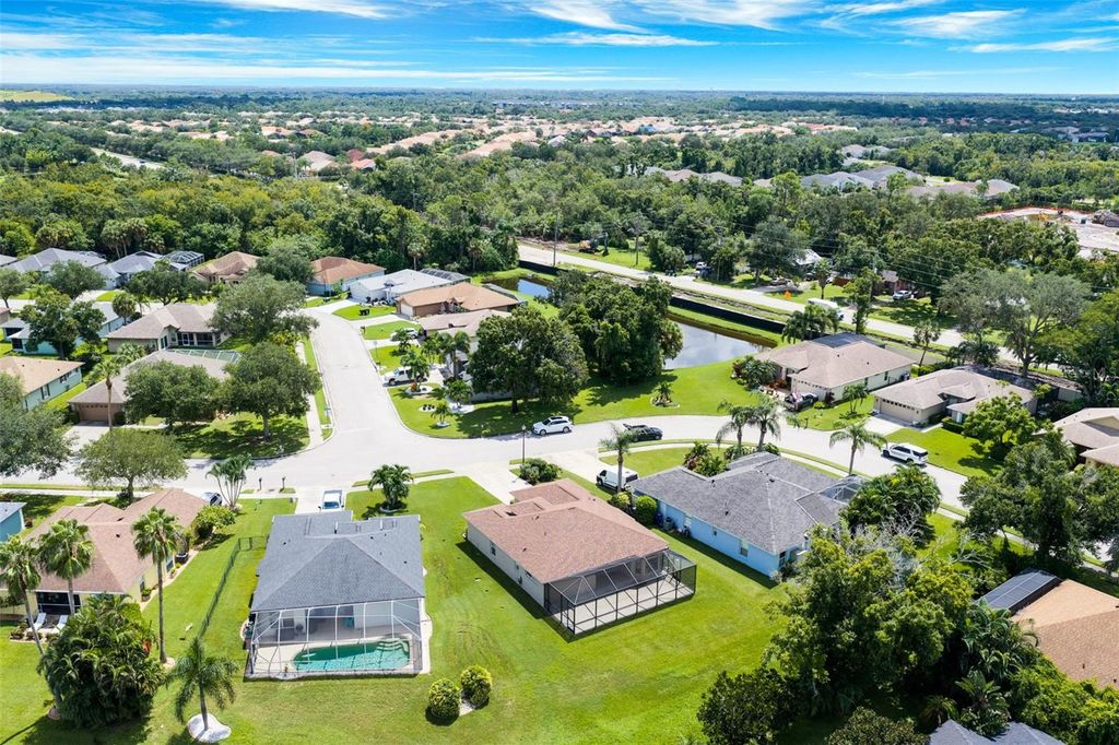 Image 59 of property listing at 3623 E 62ND AVENUE, Bradenton, FL 34203