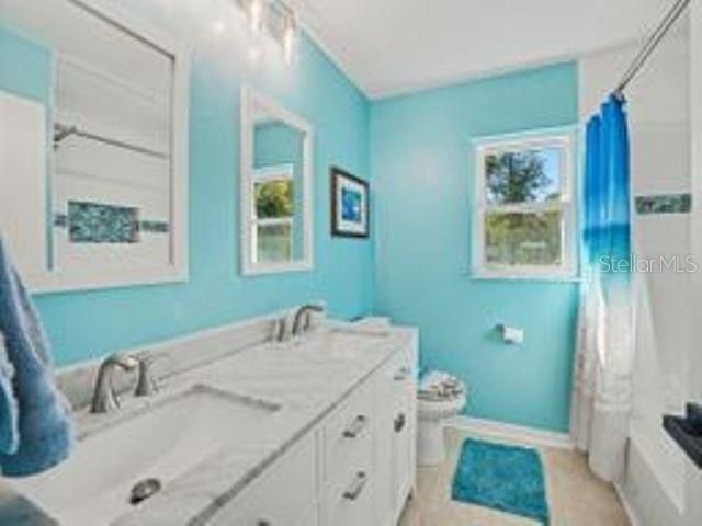 5213 LANTANA STREET, Zephyrhills, FL 33542