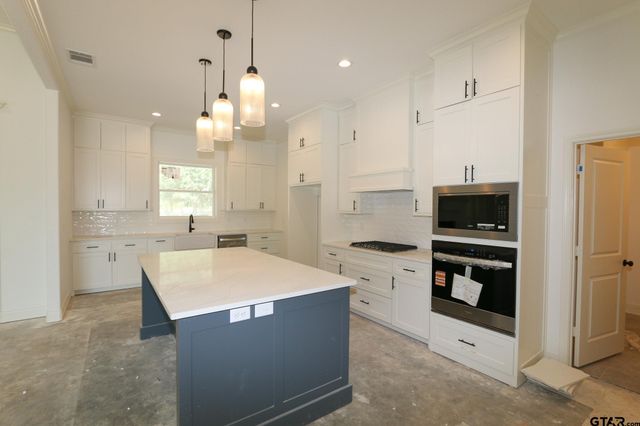 16525 Hailey Court, Tyler, TX 75703