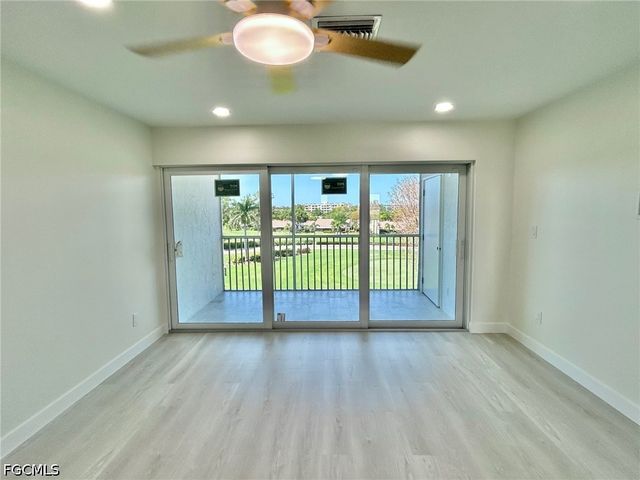6220 Augusta DR 414, Fort Myers, FL 33907