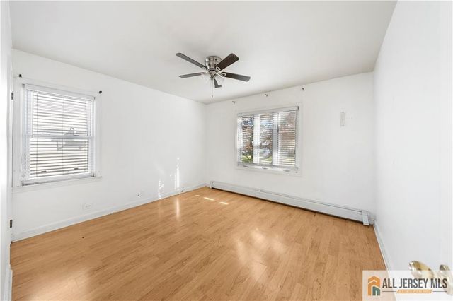 18 Roseland Place, North Brunswick, NJ 08902