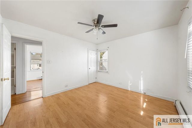 18 Roseland Place, North Brunswick, NJ 08902