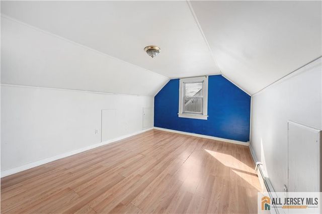 18 Roseland Place, North Brunswick, NJ 08902