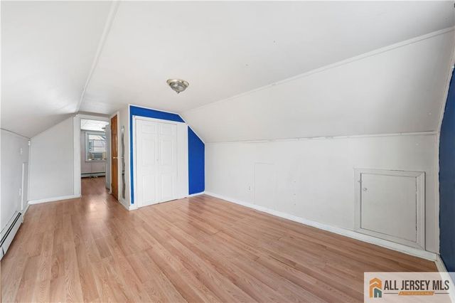 18 Roseland Place, North Brunswick, NJ 08902