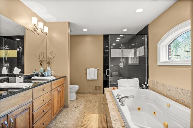 5N661 Leola Lane, St. Charles, IL 60175