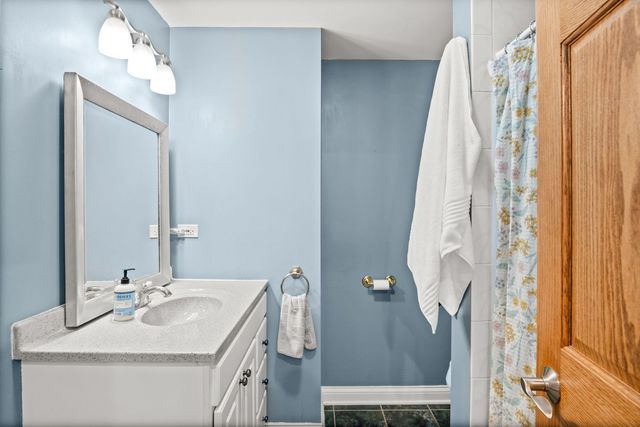 5N661 Leola Lane, St. Charles, IL 60175