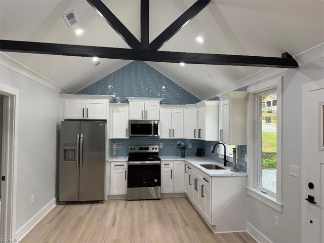 1616 NE 25th Street, Winston-salem, NC 27105