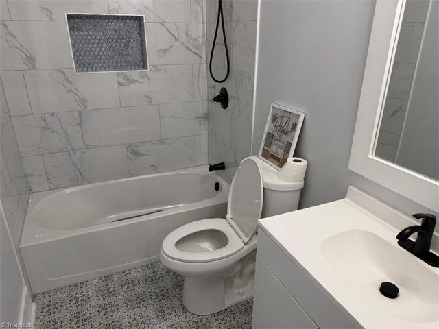 1616 NE 25th Street, Winston-salem, NC 27105