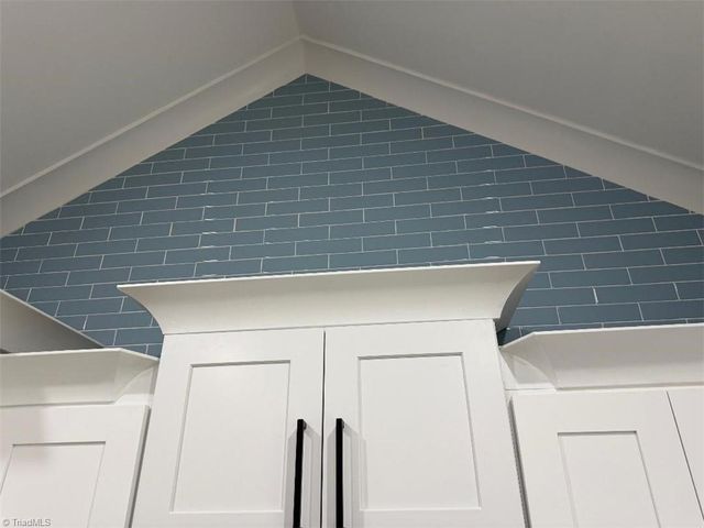 1616 NE 25th Street, Winston-salem, NC 27105