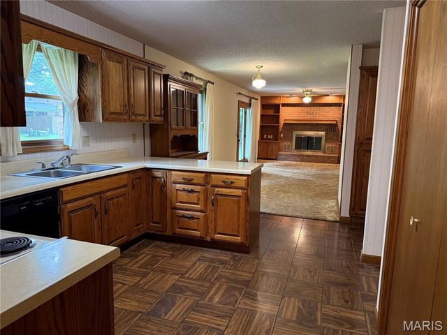 217 Foust Drive, Sikeston, MO 63801