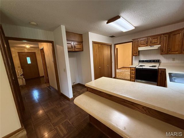 217 Foust Drive, Sikeston, MO 63801