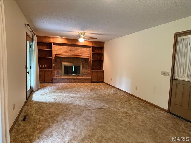 217 Foust Drive, Sikeston, MO 63801