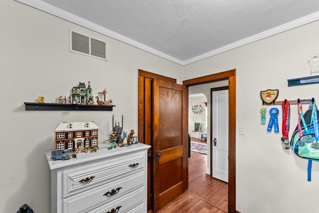 2912 43rd Street, Rock Island, IL 61201
