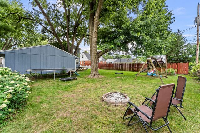 2912 43rd Street, Rock Island, IL 61201