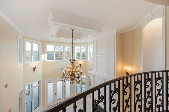 425 Shoreview Ln, Huntingdon, TN 38344