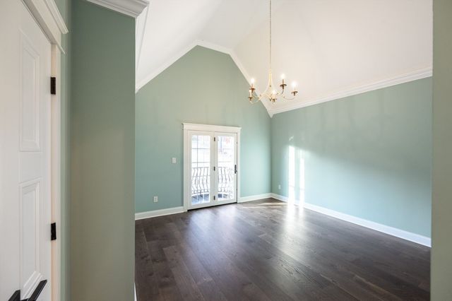 425 Shoreview Ln, Huntingdon, TN 38344