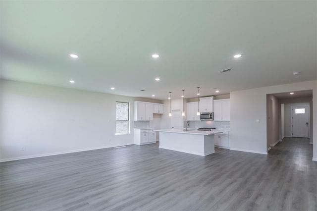 3300 RiverLawn Drive, Anna, TX 75409