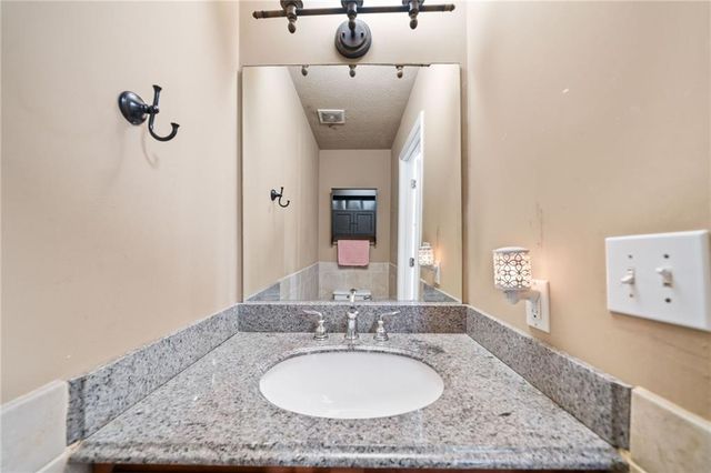 1520 Windsong Park Drive, Dacula, GA 30019