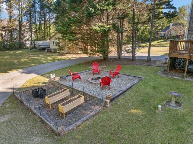 1520 Windsong Park Drive, Dacula, GA 30019