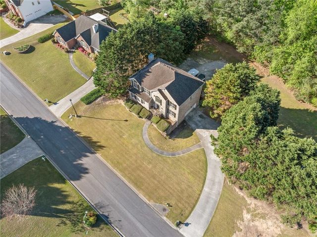 1520 Windsong Park Drive, Dacula, GA 30019